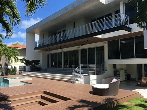 Contractor Sells Key Biscayne House for $16M in Slow Season